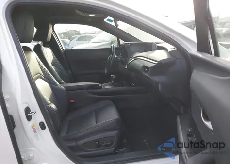 2019 Lexus Ux 200 z USA, uszkodzony, nr VIN JTHY3JBH5K2014551